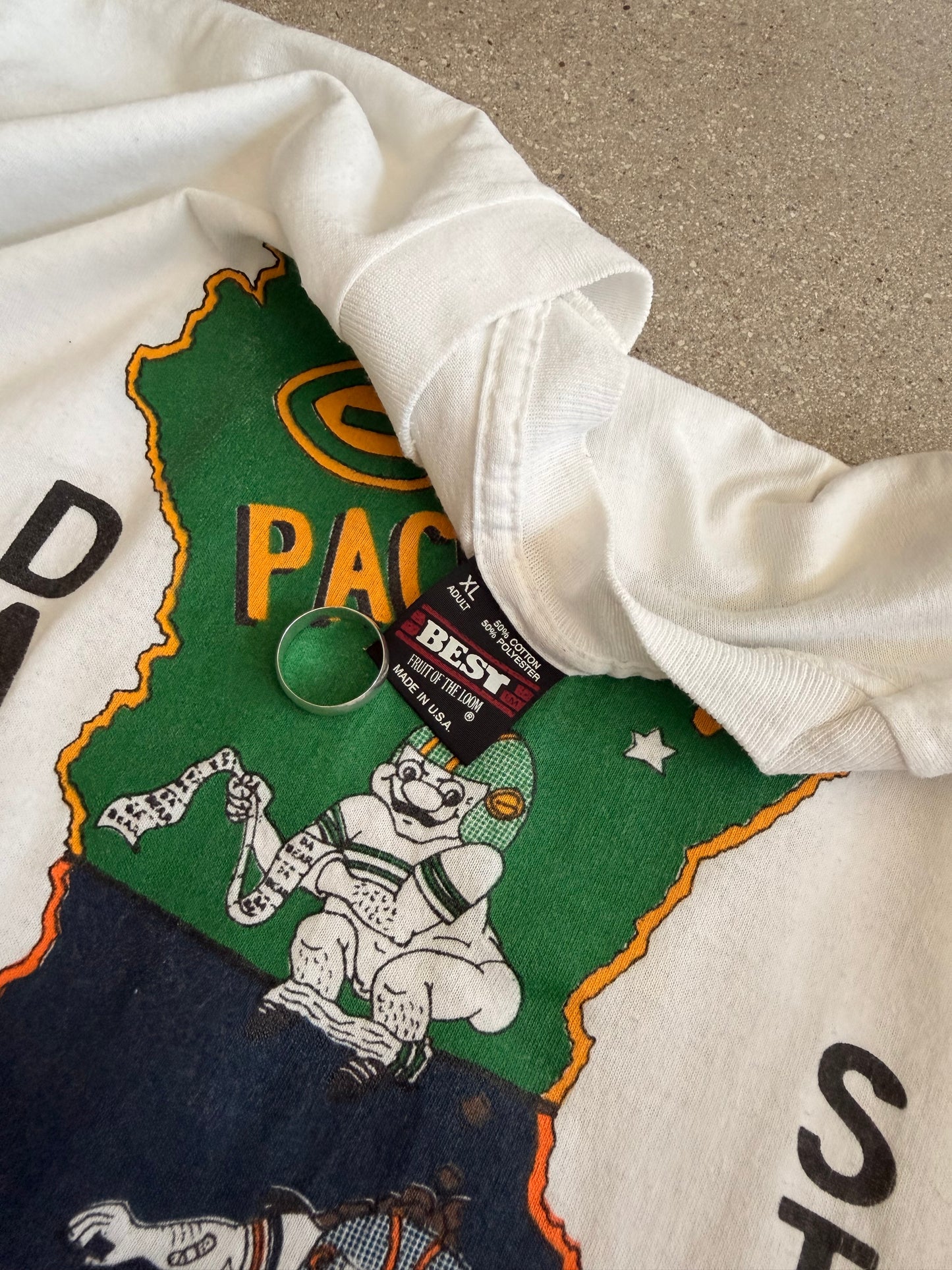 Vintage Packers Bootleg Bears Rivalry Tee - XL