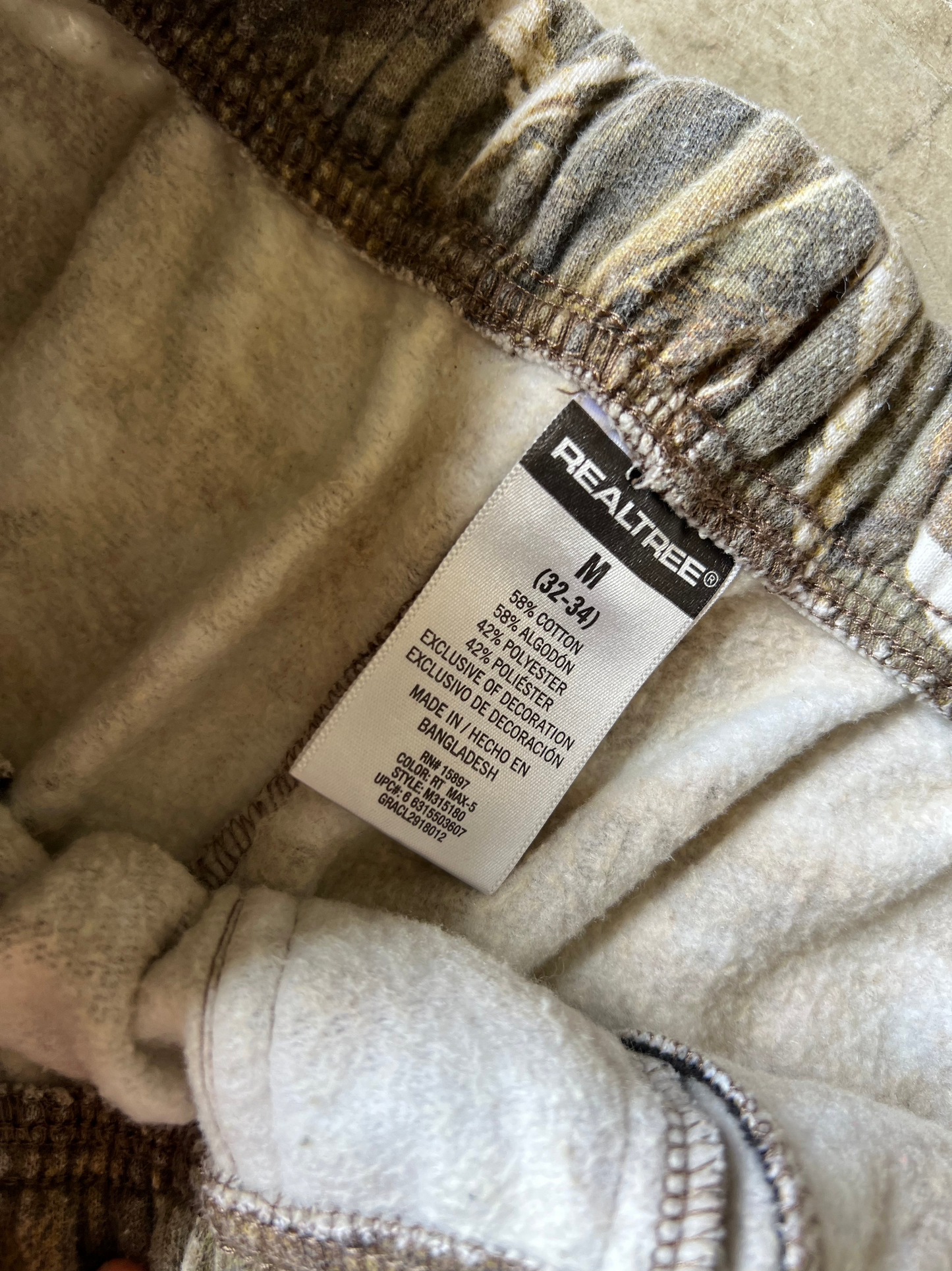 Vintage Real Tree Camo Sweats - L