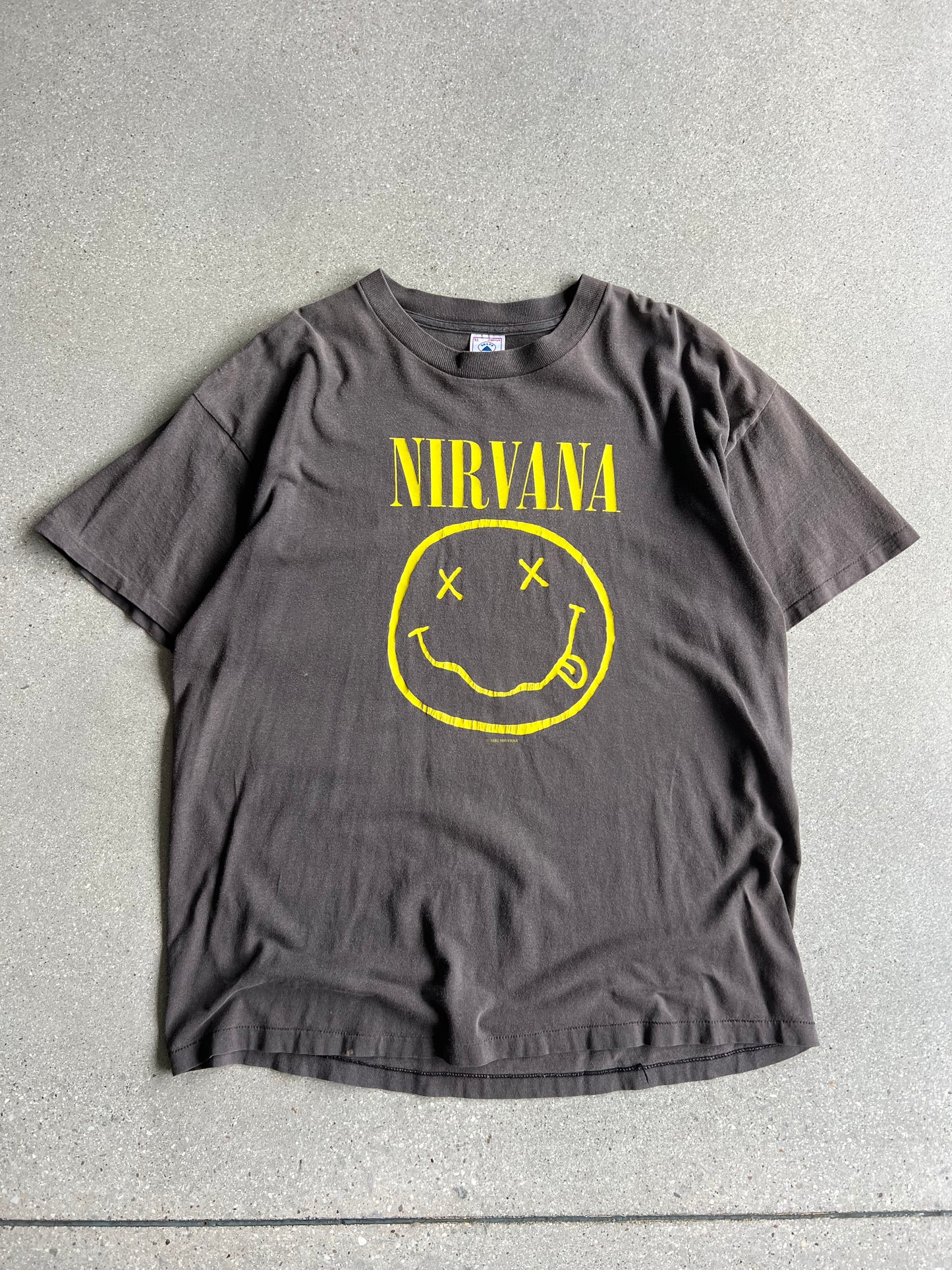Vintage Nirvana Smiley 1992 Delta - XL