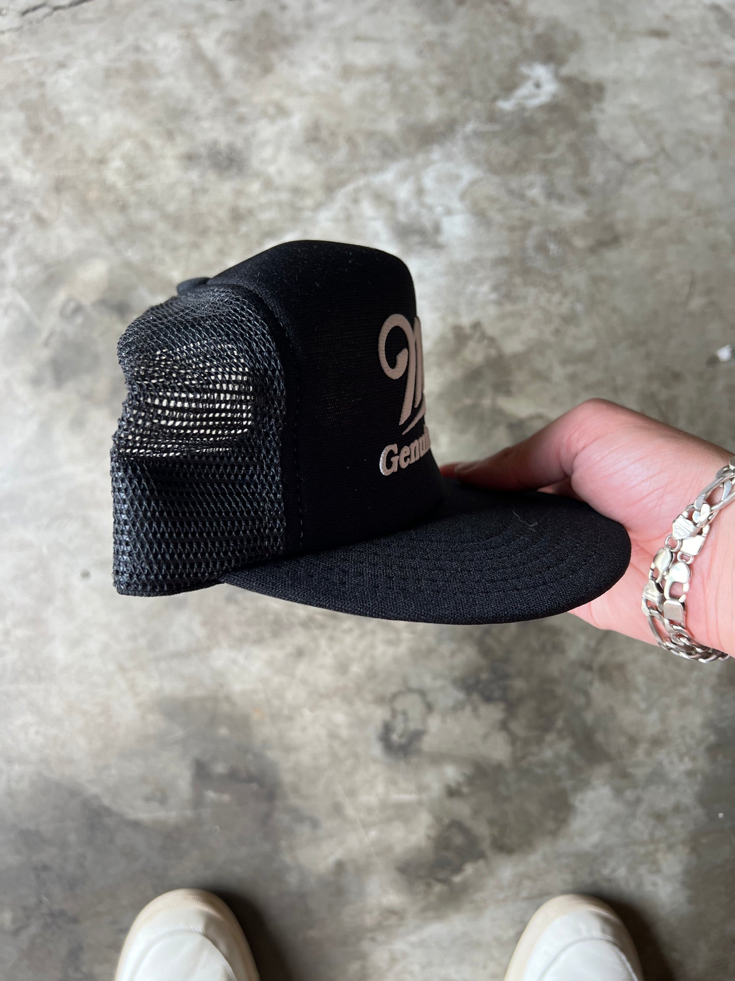 Vintage Black Miller Genuine Draft Trucker Hat