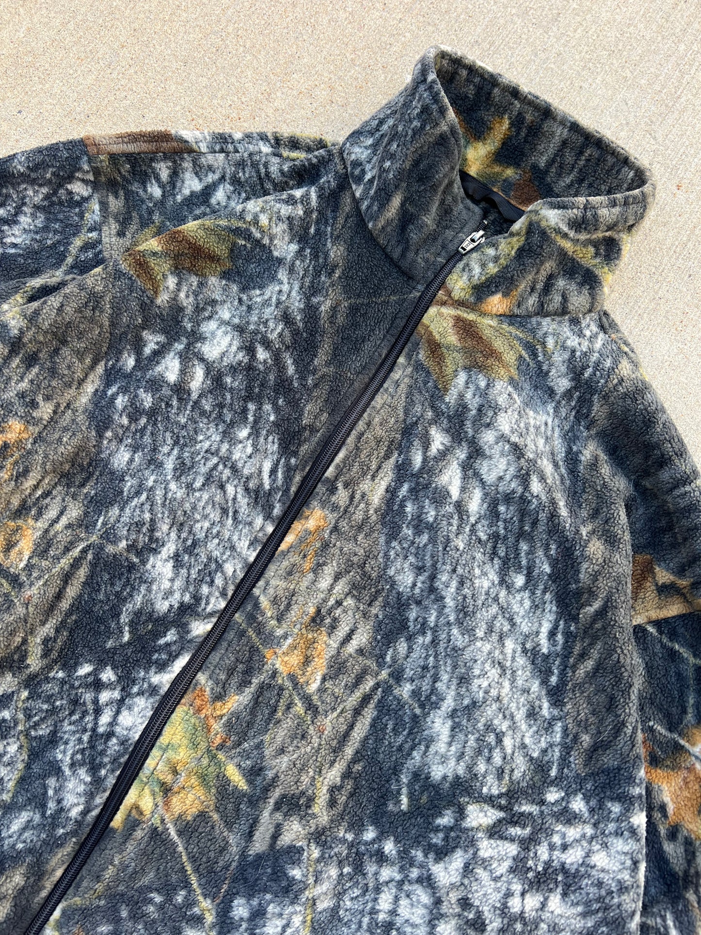 Vintage Camo Fleece - L