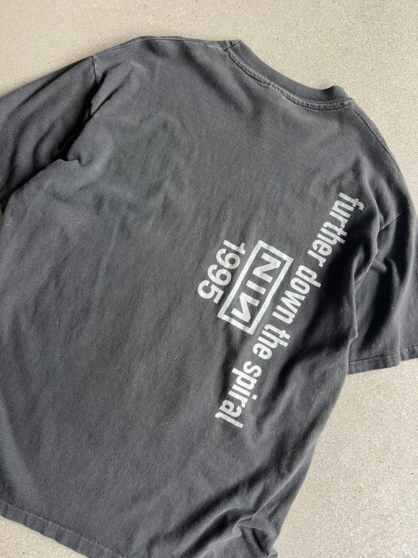 Vintage Nine Inch Nails Downward Spiral 1995 - L