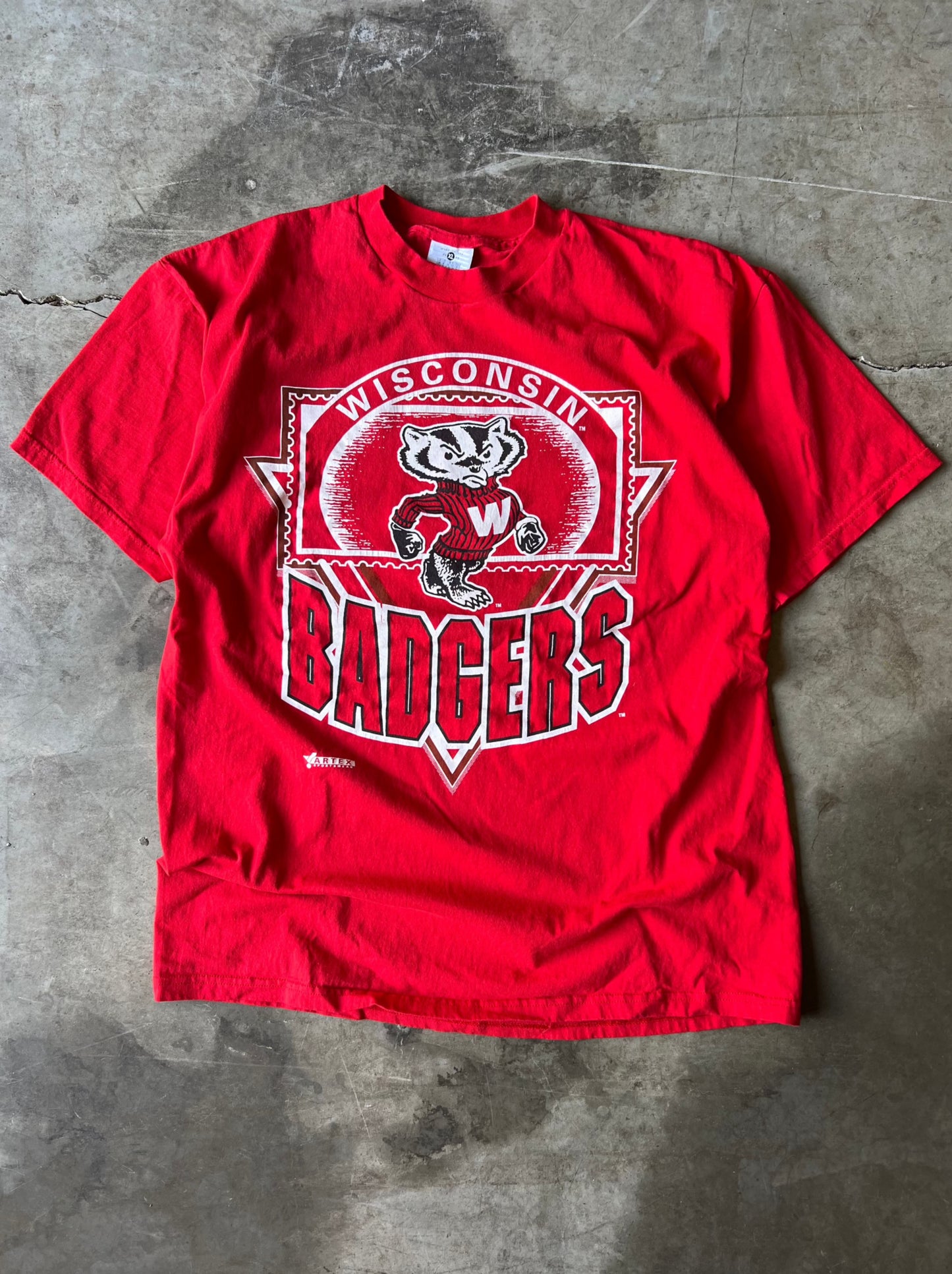 Vintage Wisconsin Badgers Tee - XL